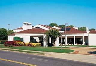 Courtyard By Marriott Dulles Airport Herndon/reston